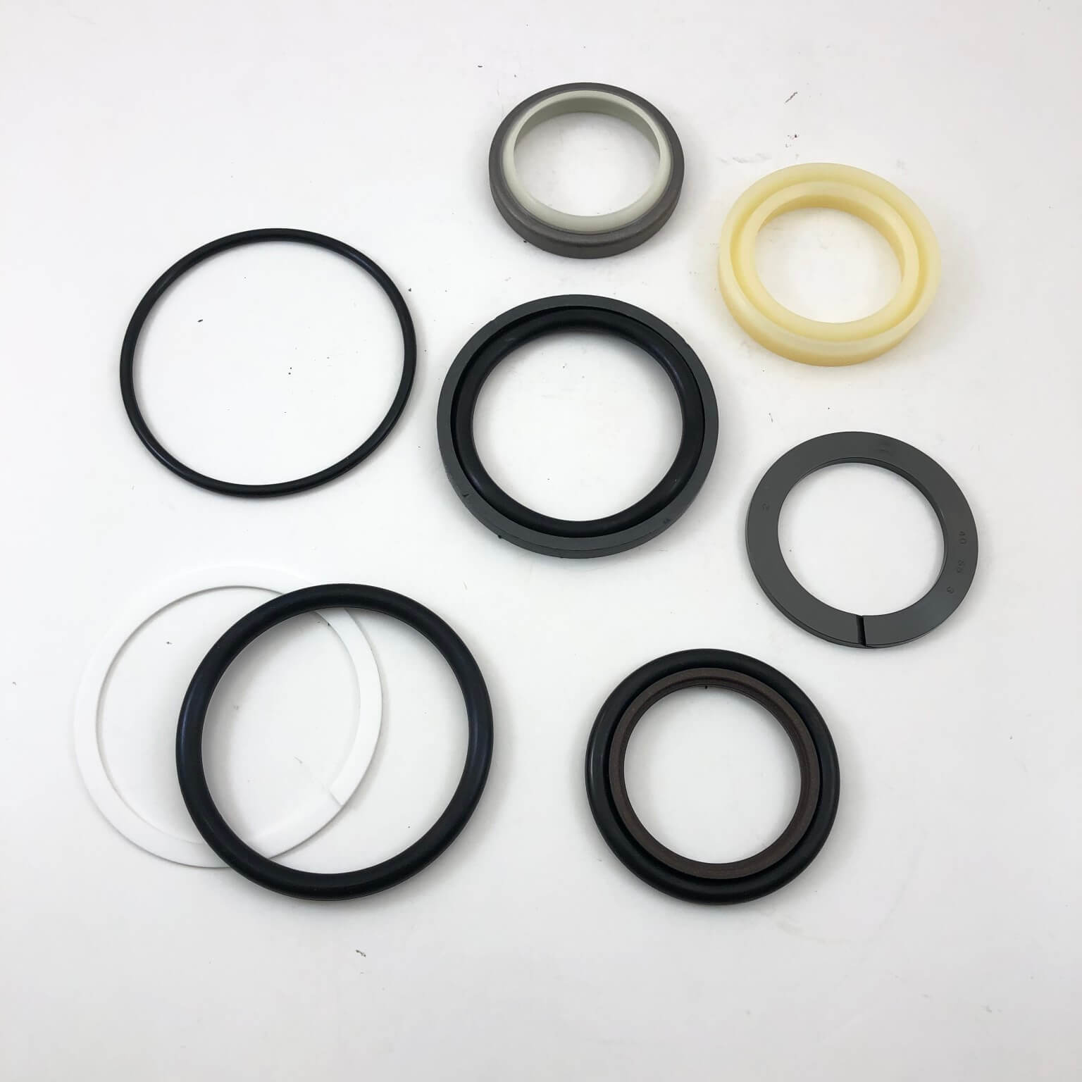 Kubota KH-60 Excavator Swing Cylinder Seal Kit | HW Part Store