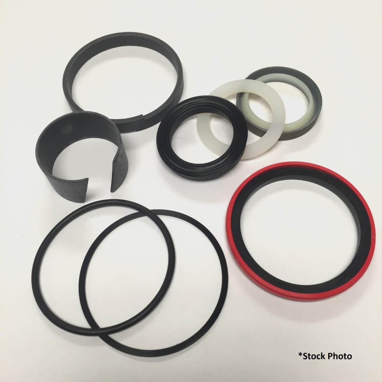 Komatsu D37EX-21 & D37PX-21 Ripper Cylinder Seal Kit | HW Part Store