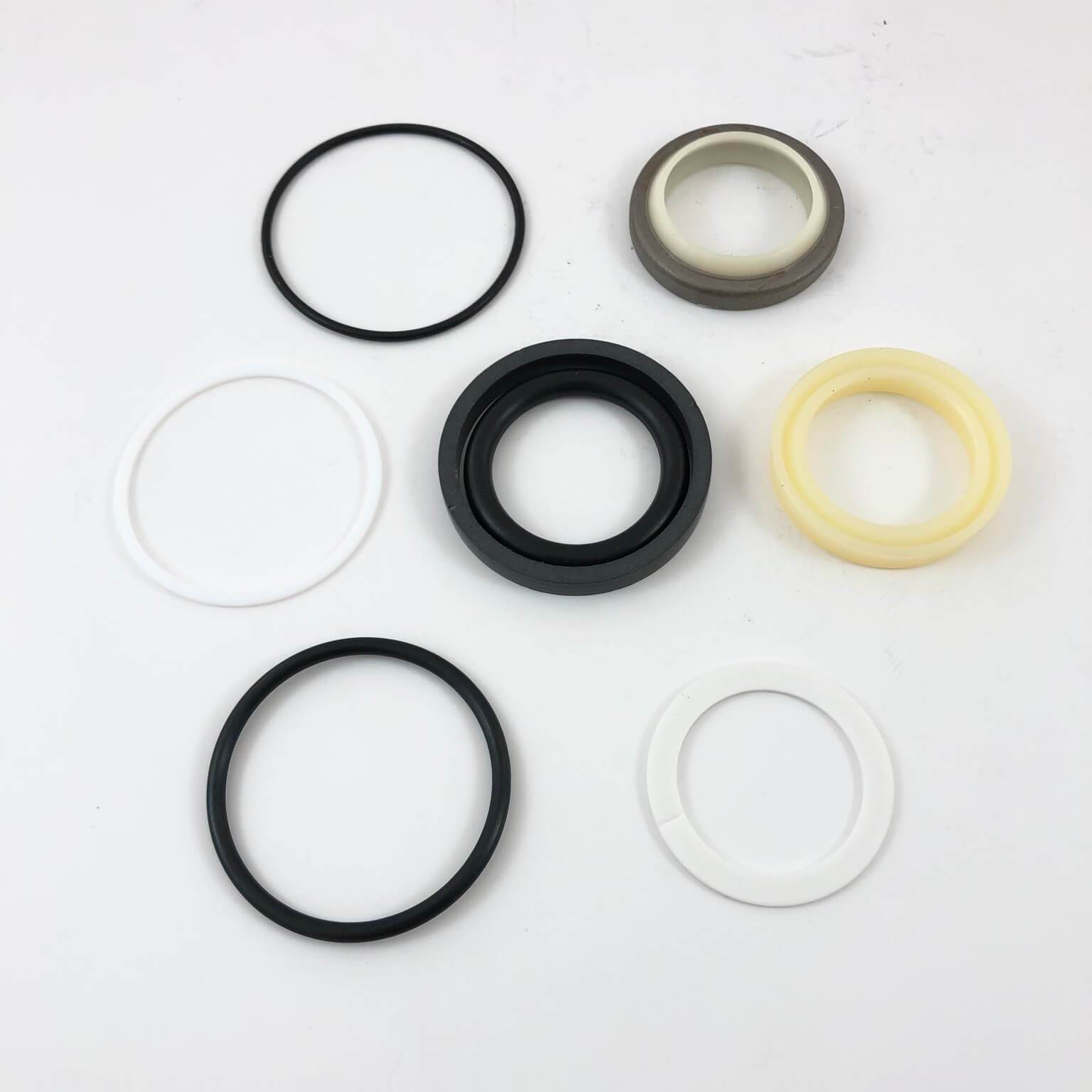 さーこ Takeuchi TB016 Mini Excavator Bucket Cylinder Seal Kit