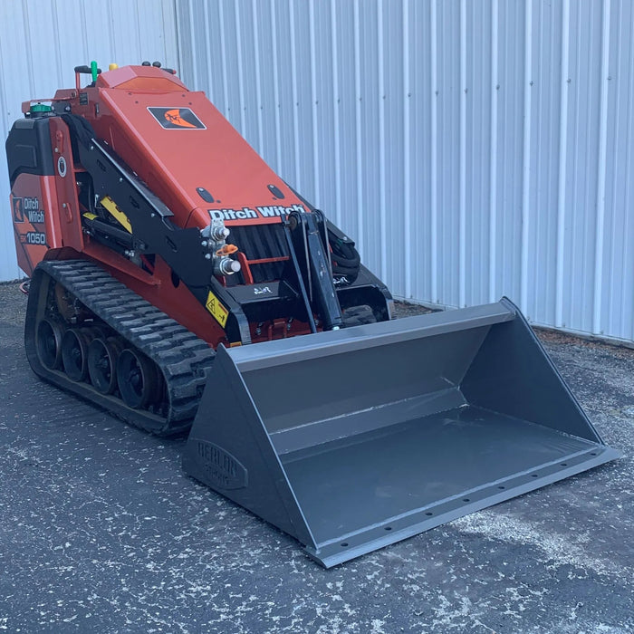 Berlon Low Profile Mini Skid Steer Bucket | HW Part Store