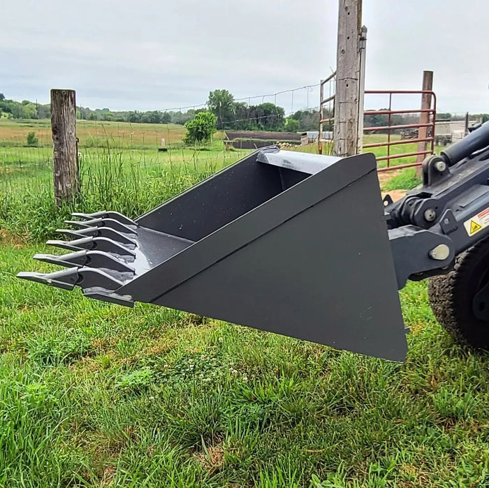 Berlon Low Profile Mini Skid Steer Bucket | HW Part Store