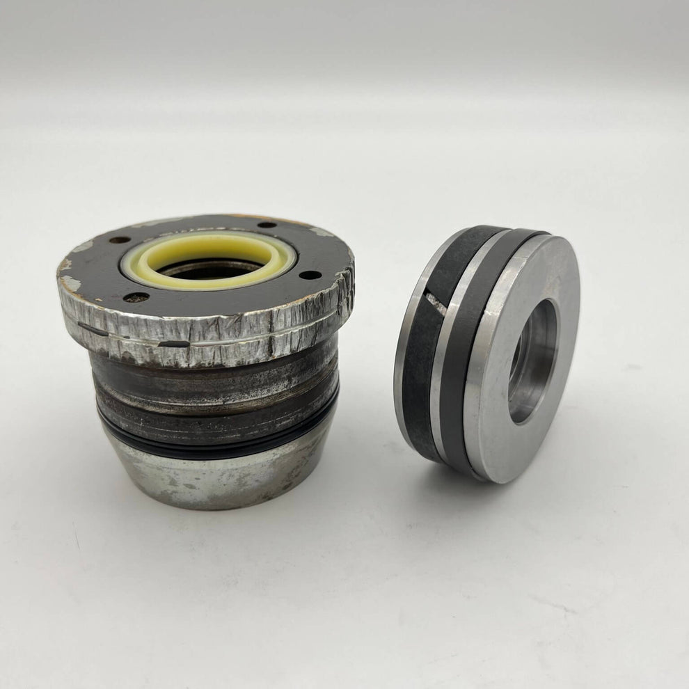 New Holland B95, B110 Loader Tilt Cylinder Seal Kit | HW Part Store