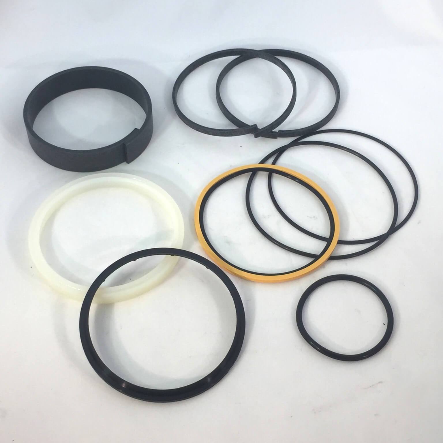 John Deere 544B R.H. Steering Cylinder Seal Kit | HW Part Store