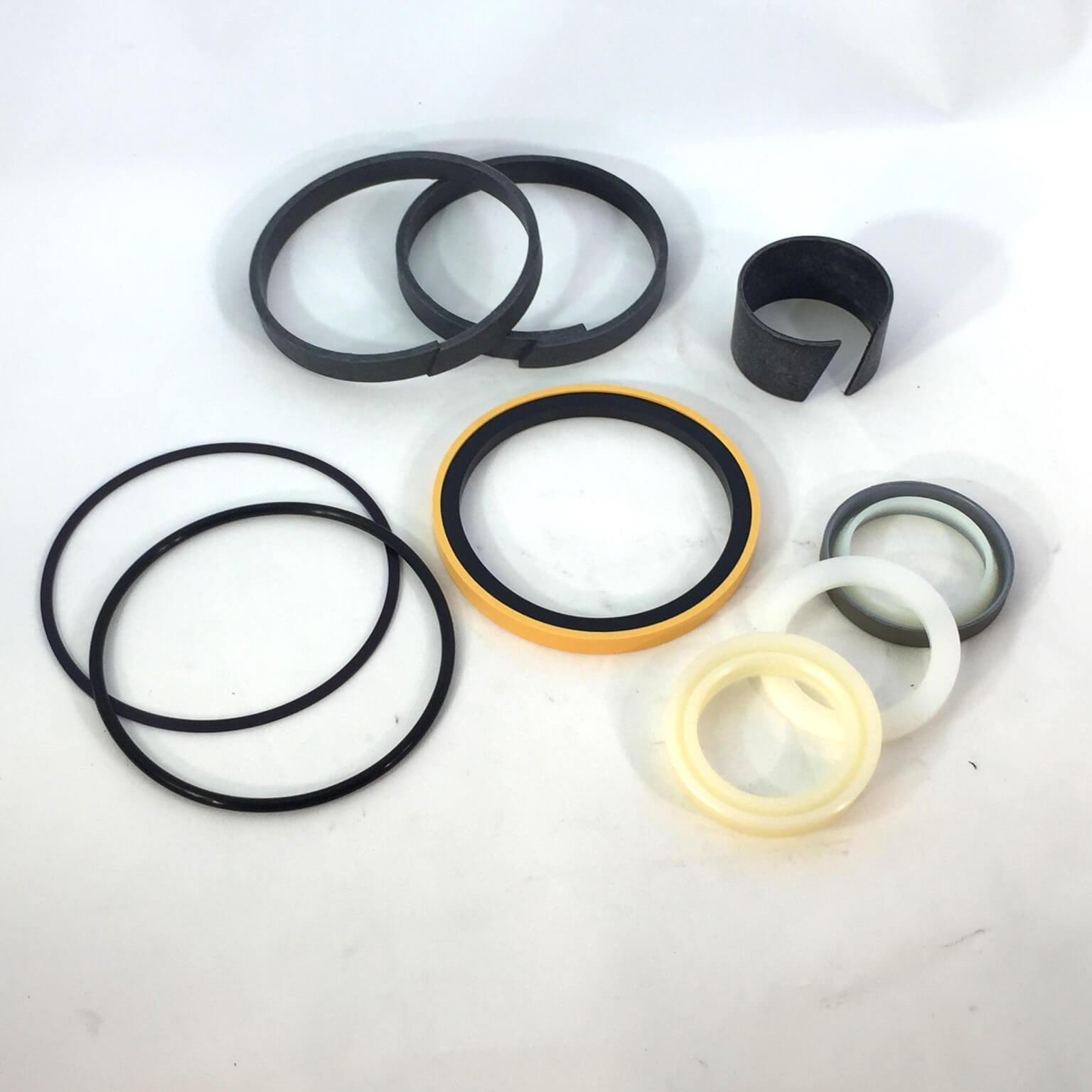thumbnail image 2 of Backhoe Brake Master & Slave Cylinder Kit L25419 A51976 For Case 450B 450c 480 480b 480c 480d 580 580b 580c 850b 850c 850d 855c 2 2 of 10