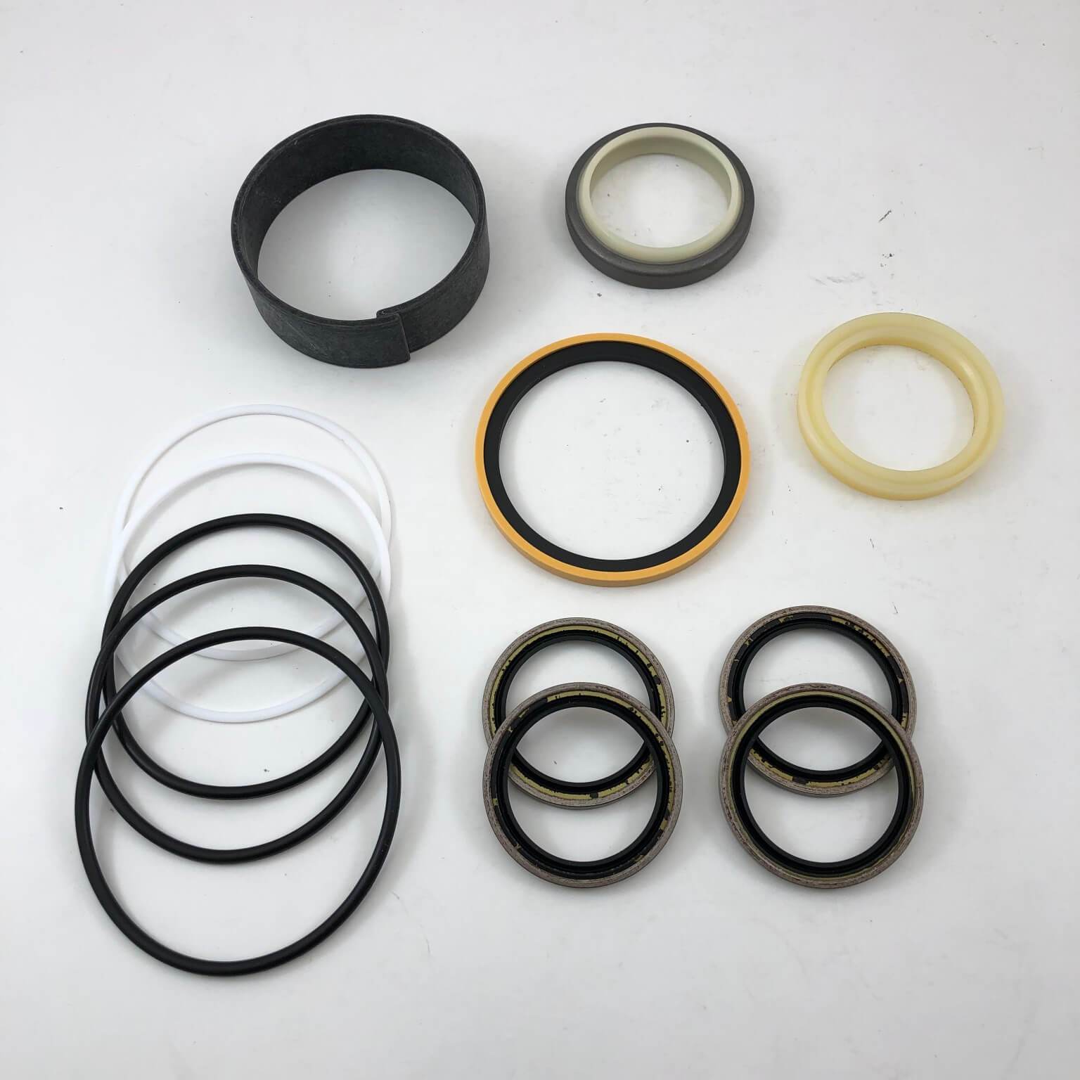 Komatsu PC15-2 Boom Cylinder - Seal Kit | HW Part Store