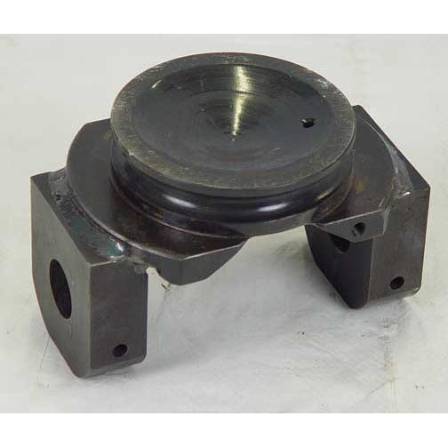 Case 1150B, 1150C, 1150D, 1150E, 1150H Lift Cylinder Trunnion - 7 | HW Part Store